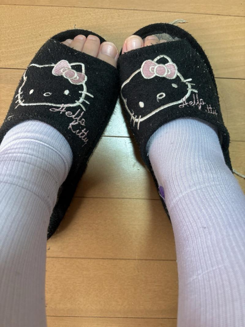 1週間限定出品！10年モノのボロボロスリッパ